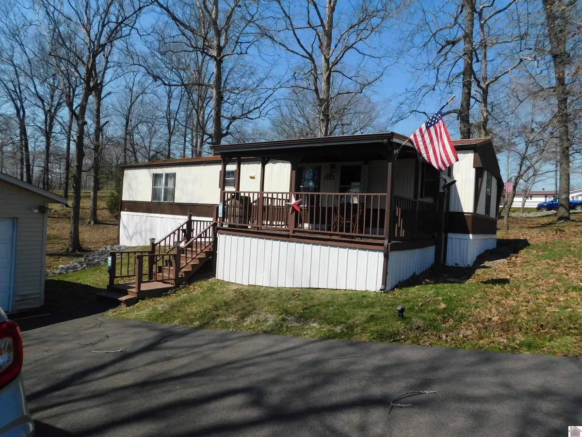 138 White Dove Lane, Gilbertsville, KY 42044 - #1