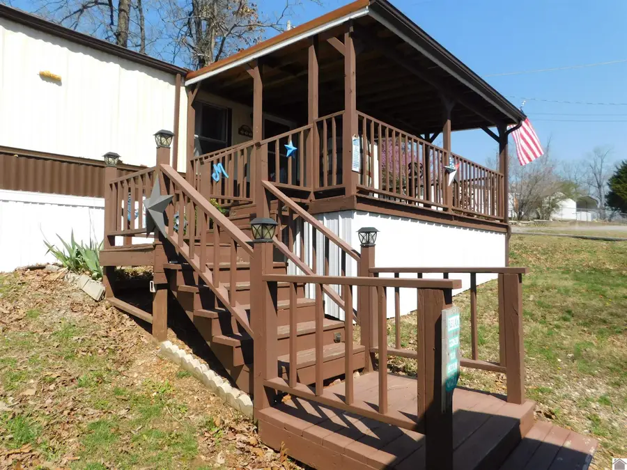 138 White Dove Lane, Gilbertsville, KY 42044 - #2