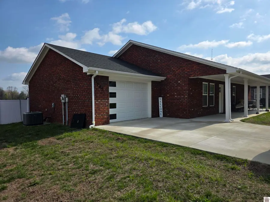 745 Elmdale Road, Paducah, KY 42003 - #2