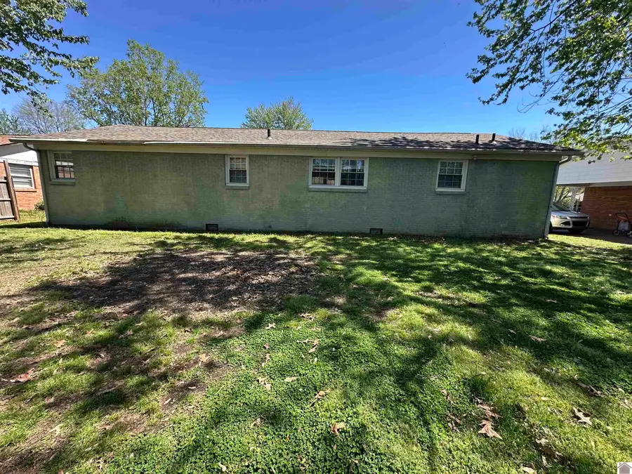 1103 S 12th Street, Mayfield, KY 42066 - #3