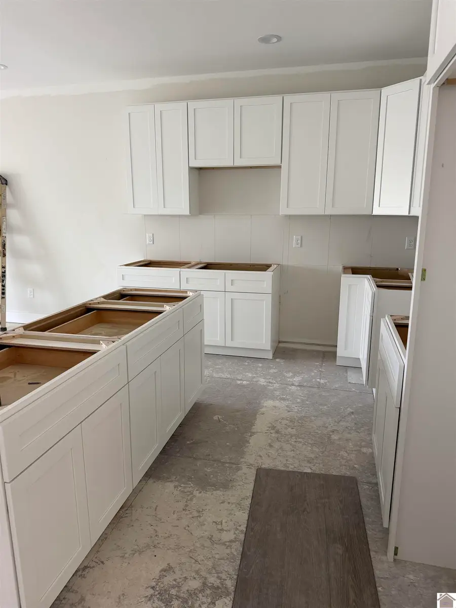 1152 Eagle Rest Dr., Grand Rivers, KY 42045 - #3