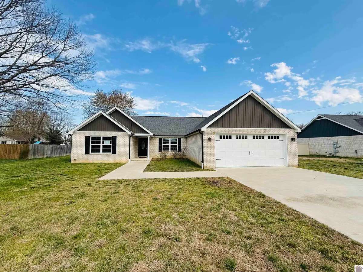 180 Lynnwood Drive, Murray, KY 42071 - #1