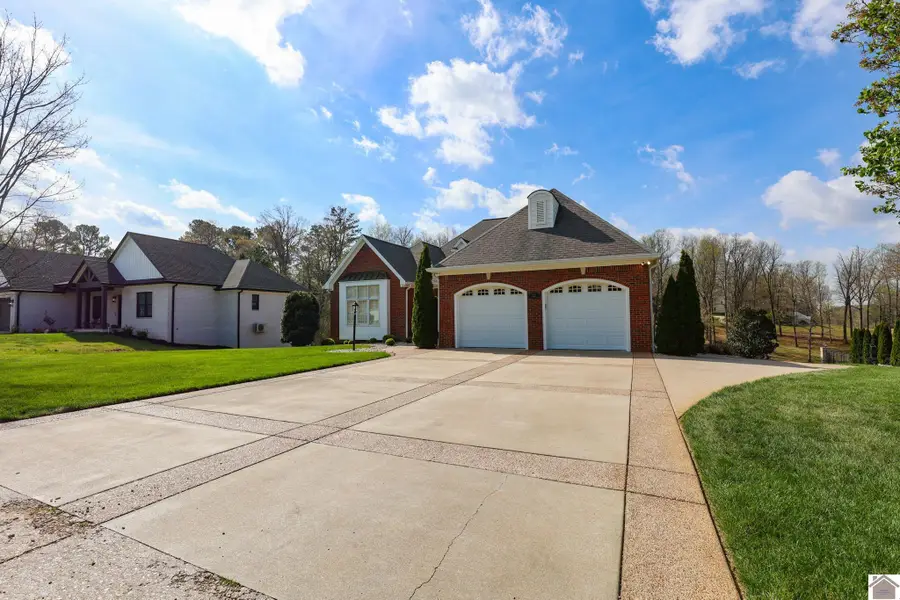 225 Forest Ridge Cv, Paducah, KY 42003 - #3