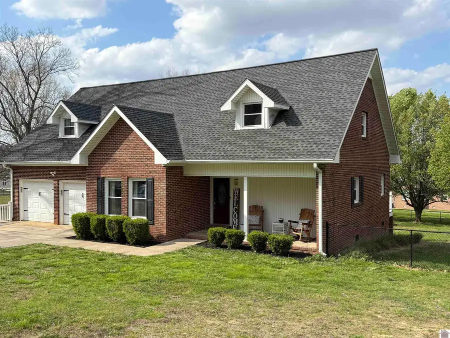 188 Princess Jennifer Drive, Calvert City, KY 42029 - #2