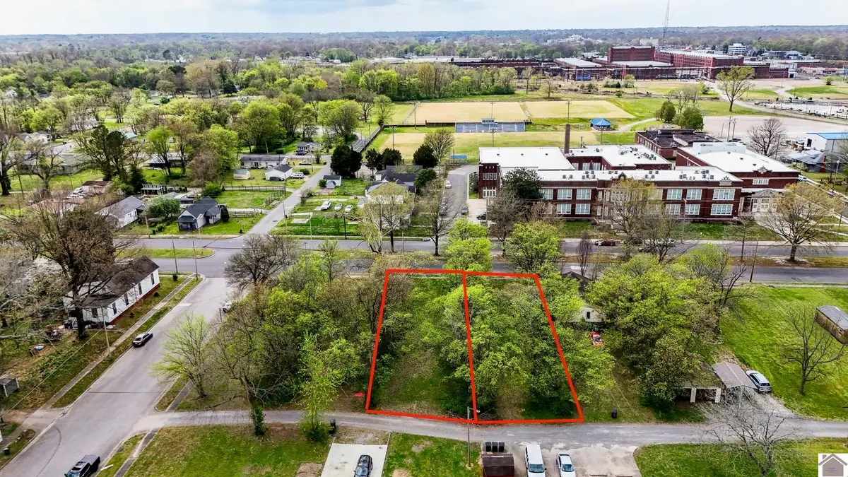 426 Walter Jetton, Paducah, KY 42003 - #1