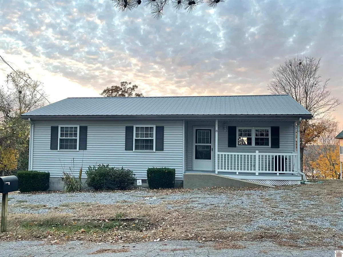 8 Edgewater Dr, Cadiz, KY 42211 - #1