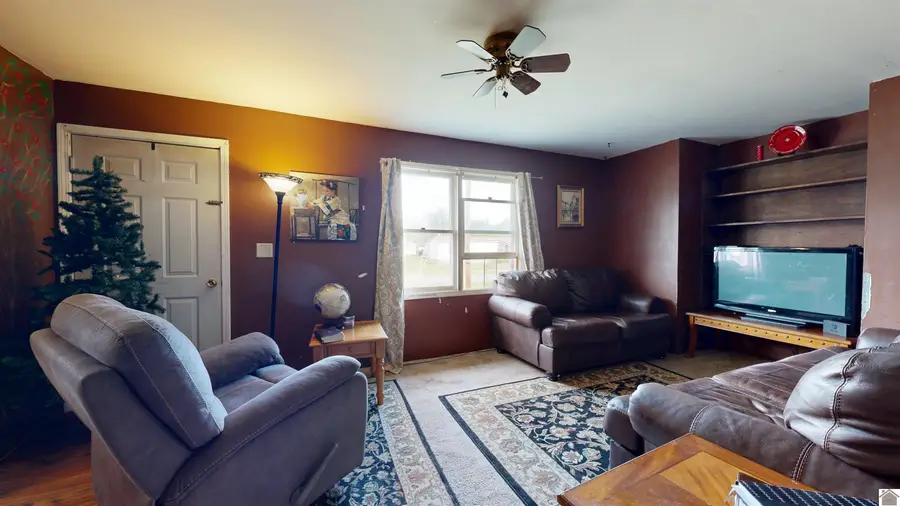 406 4th Street, Hardin, KY 42048 - #3