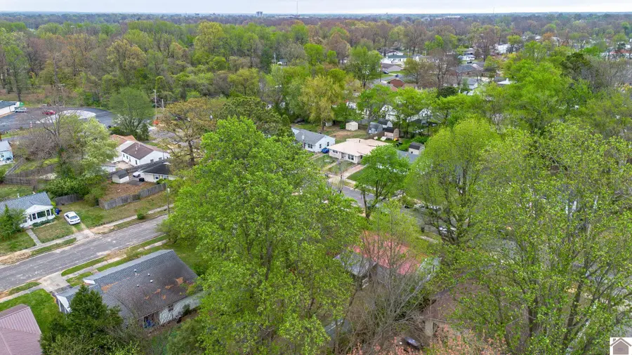 3311 Rucker Avenue, Paducah, KY 42001 - #2