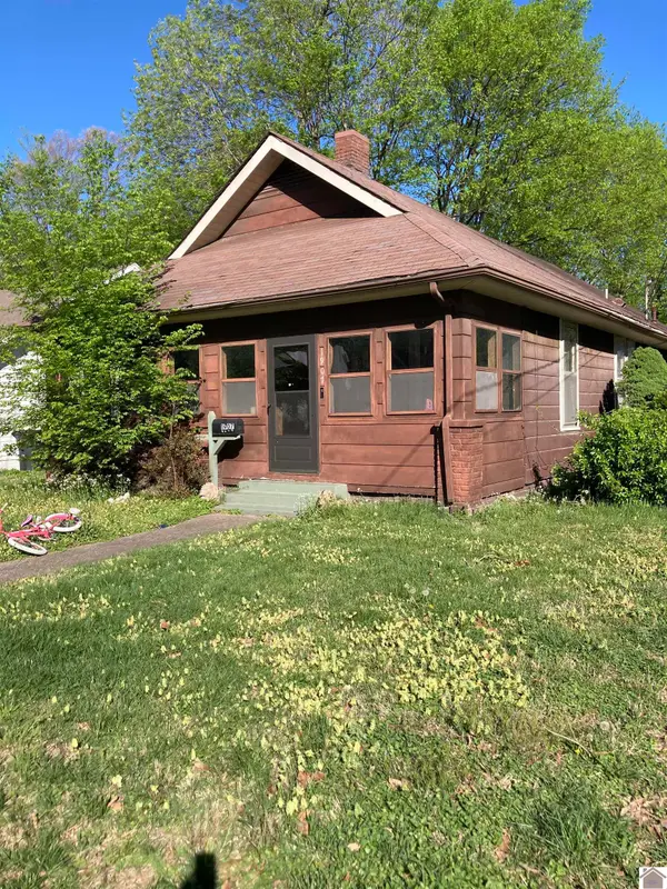 1907 Adams Street, Paducah, KY 42001