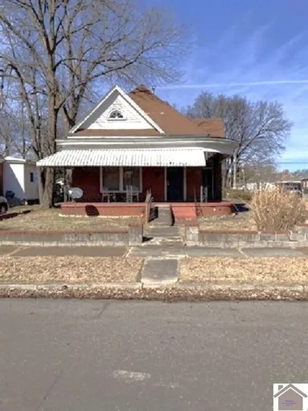 1135 Martin Luther King Jr. Drive, Paducah, KY 42001