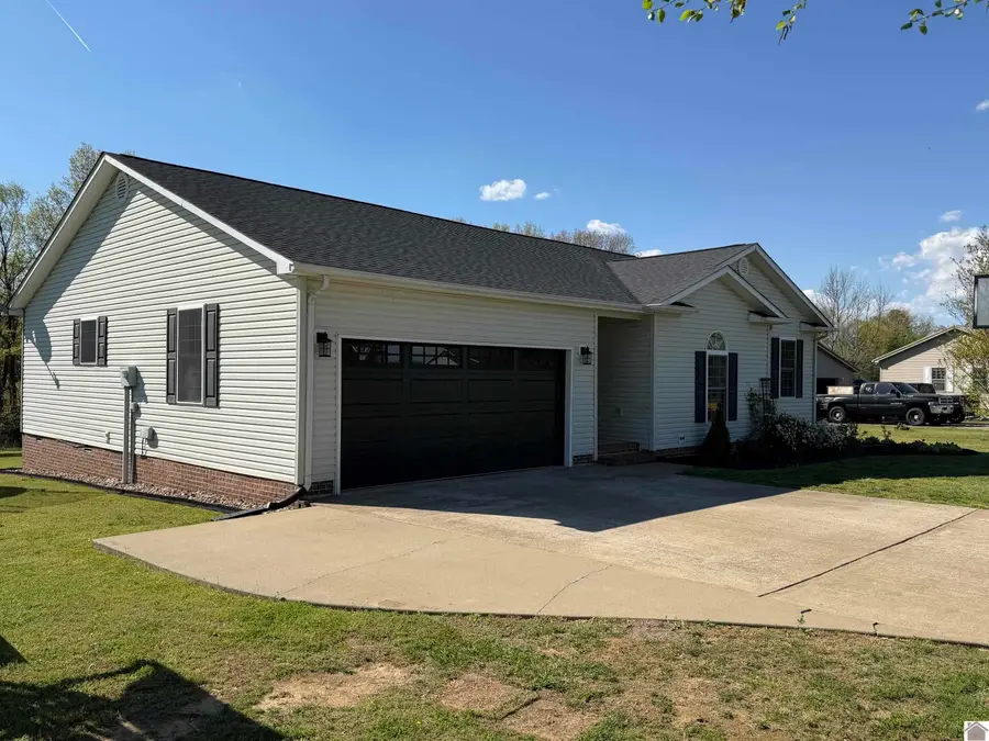 215 Dana Lane, Mayfield, KY 42066 - #3