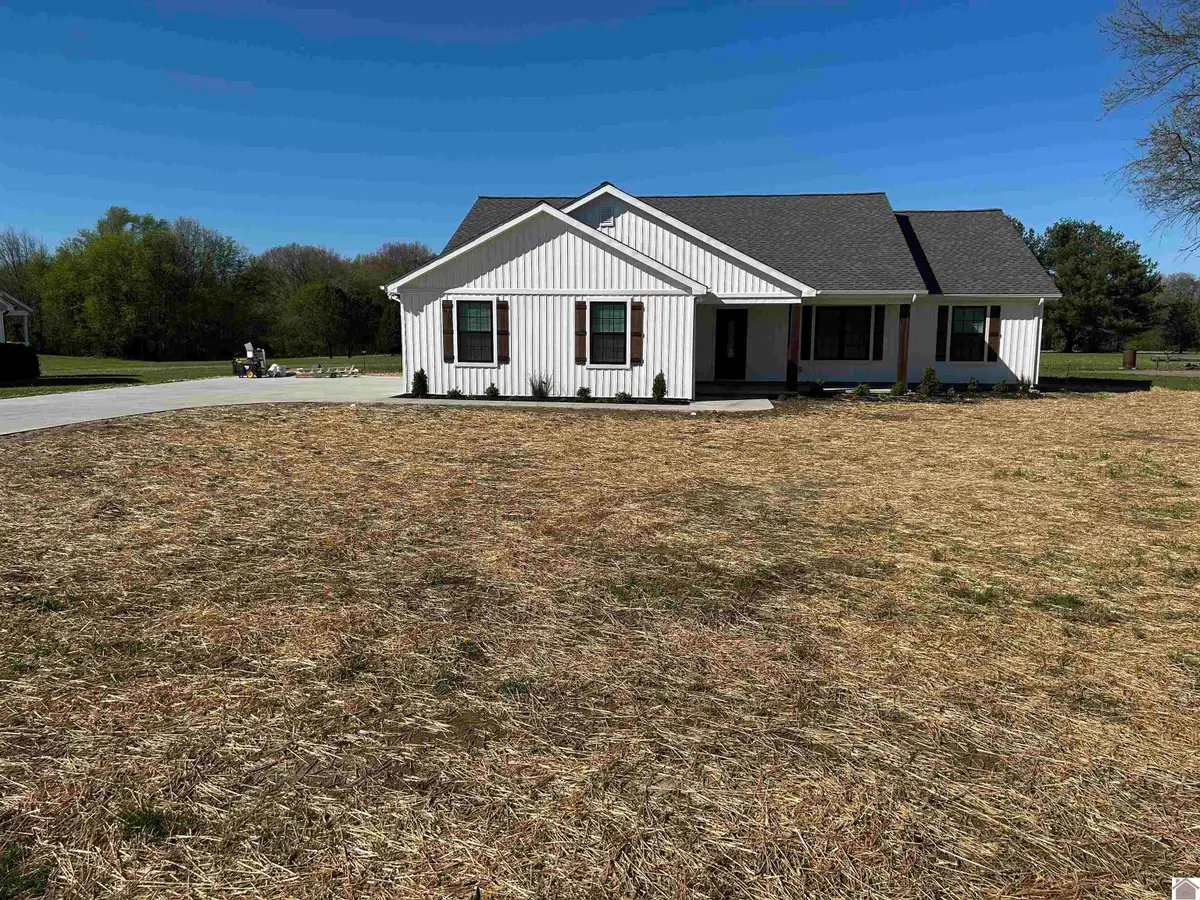 9655 Wedel Ln., West Paducah, KY 42086 - #1