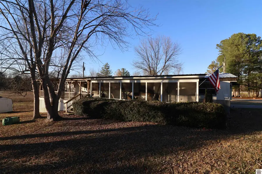 131 Tacklebox Ln, Murray, KY 42071 - #2