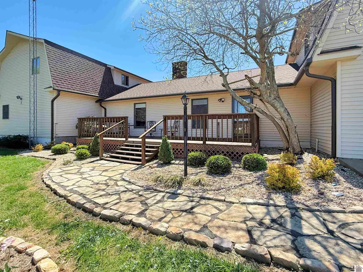 714 Mcdougal, Murray, KY 42071 - #1