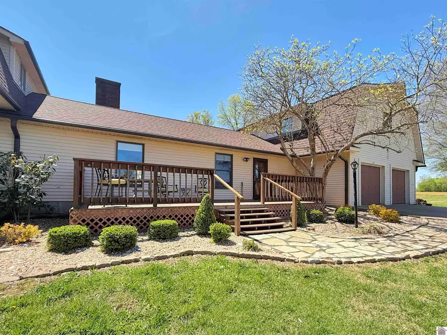 714 Mcdougal, Murray, KY 42071 - #2