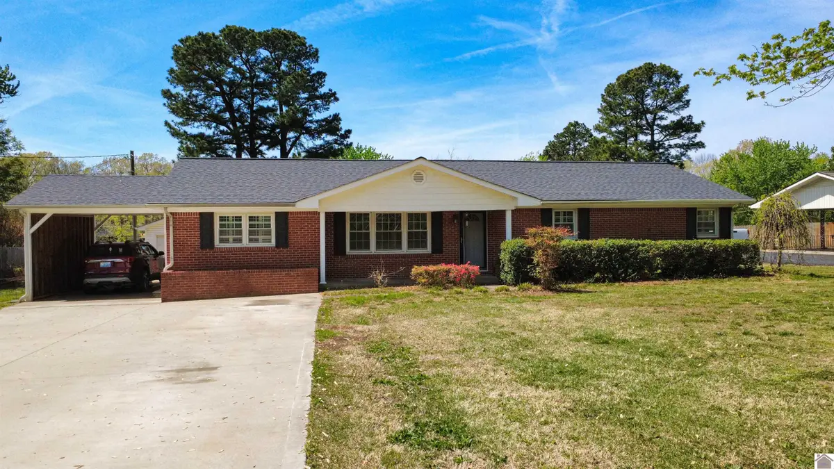 233 Edwards Dr, Paducah, KY 42003 - #1