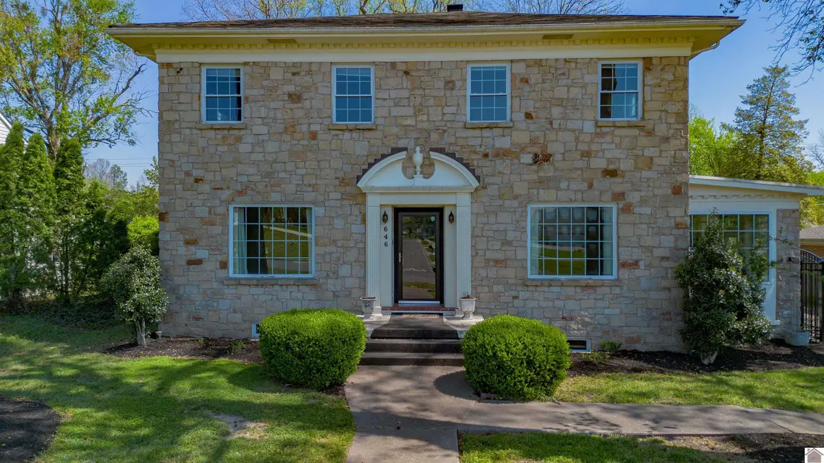 646 N 36th St, Paducah, KY 42001 - #1