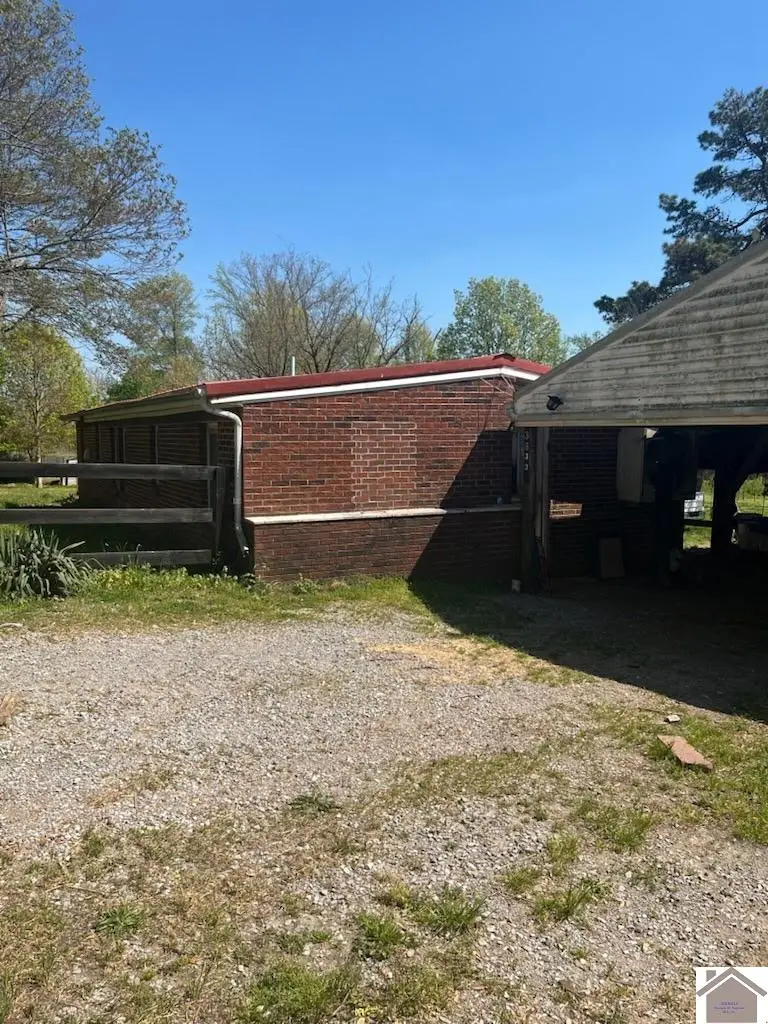 3639 Mayfield Rd, Wickliffe, KY 42087 - #3