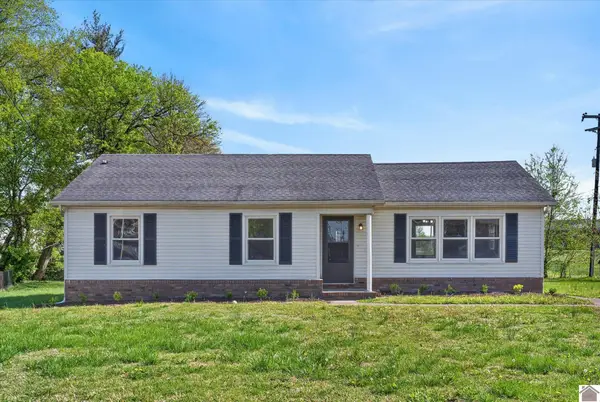 1902 Chateaugay Drive, Hopkinsville, KY 42240