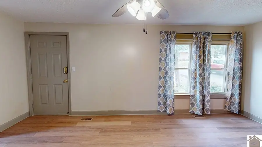 137 Nash Drive, Grand Rivers, KY 42045 - #2