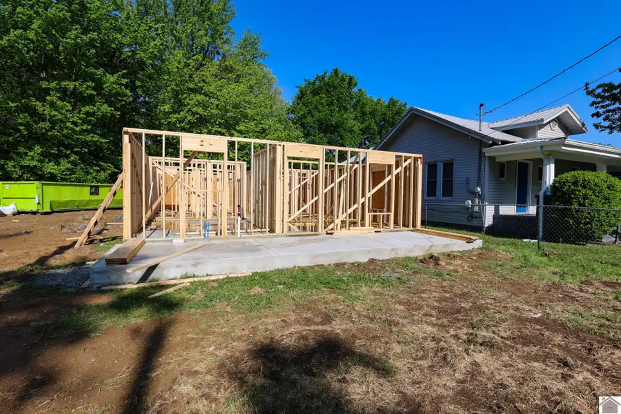 1207 Salem Ave, Paducah, KY 42001 - #2