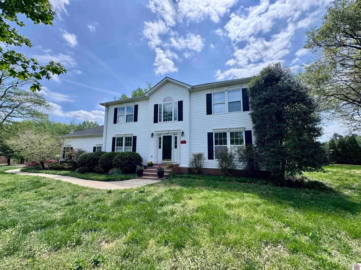 3 Groveway Blvd., Paducah, KY 42001 - #1