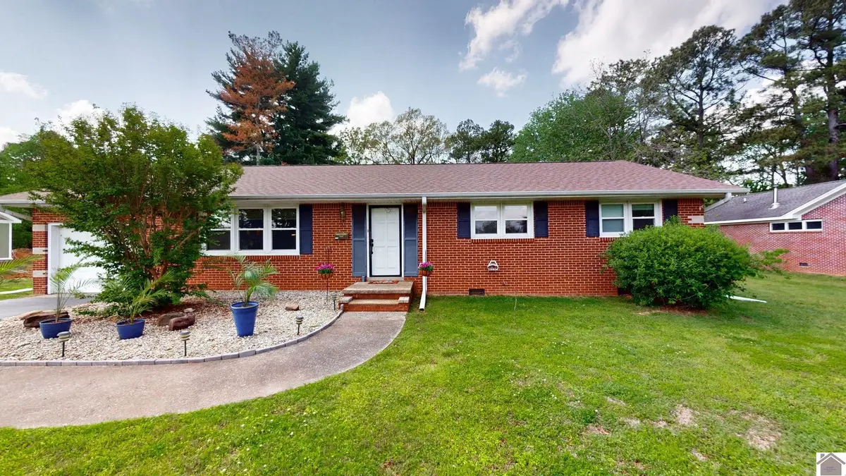 411 N 18th, Murray, KY 42071 - #1