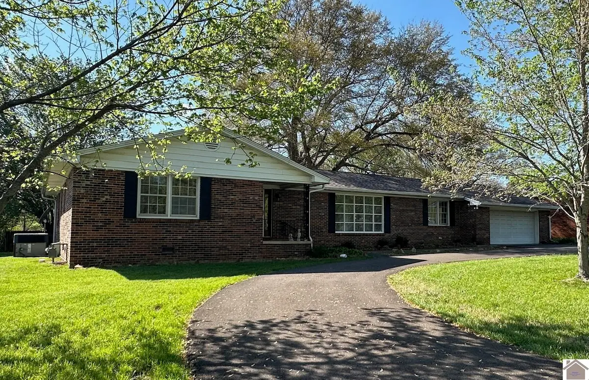 1506 London Drive, Murray, KY 42071 - #1