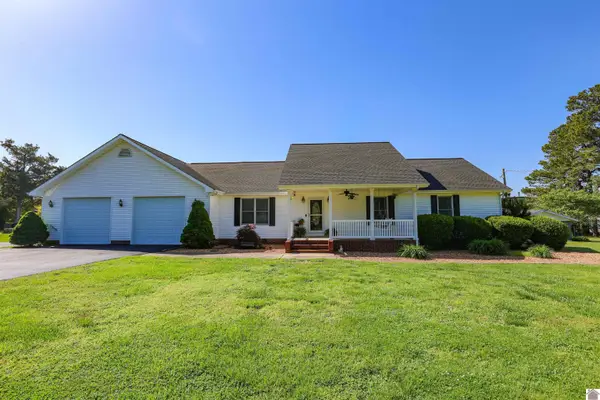 110 Holmes Dr, Paducah, KY 42003