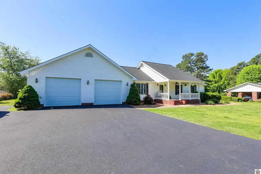 110 Holmes Dr, Paducah, KY 42003 - #3