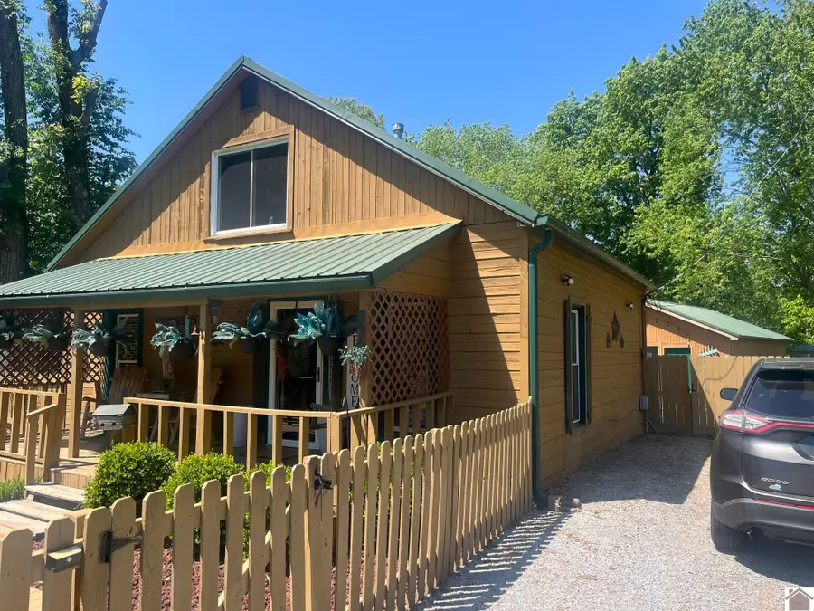 278 Lone Valley Rd., Gilbertsville, KY 42044 - #2