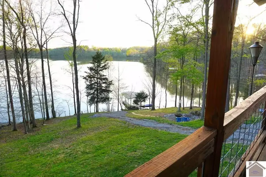 73 Shore Dr, Cadiz, KY 42211 - #2