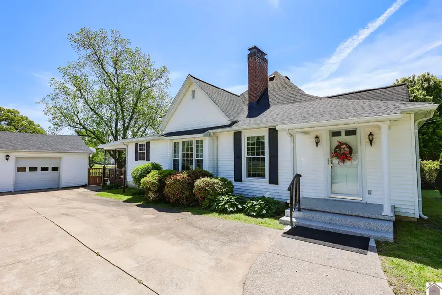 250 S 5th St, Barlow, KY 42024 - #2