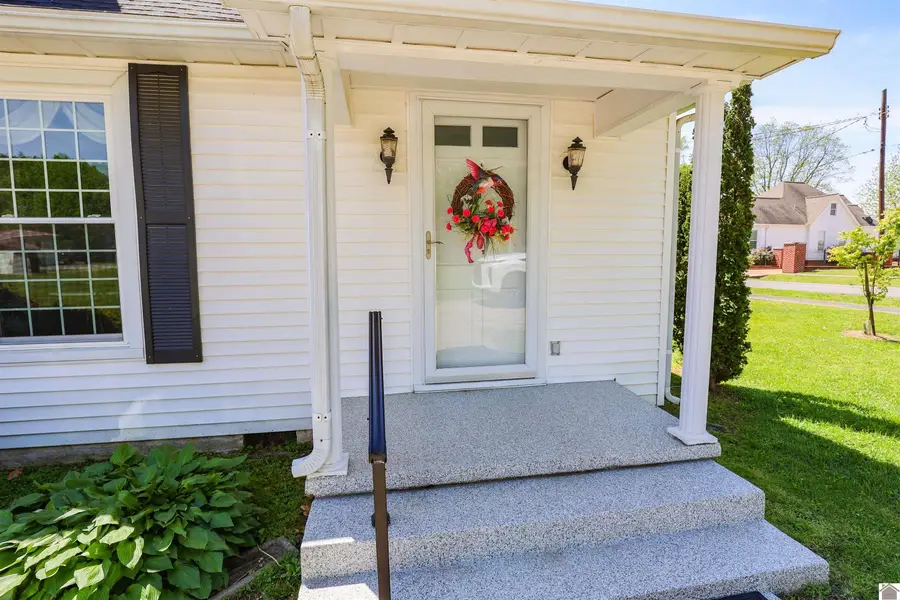 250 S 5th St, Barlow, KY 42024 - #3