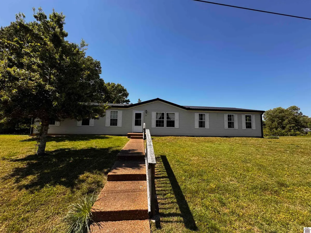 70 Cherokee Ct., Cadiz, KY 42211 - #1