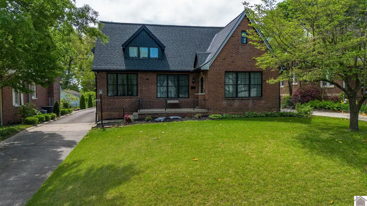 3334 Buckner Lane, Paducah, KY 42001 - #1