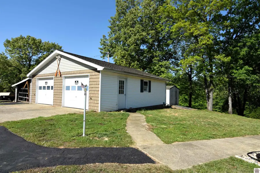 919 King Creek, Benton, KY 42025 - #3