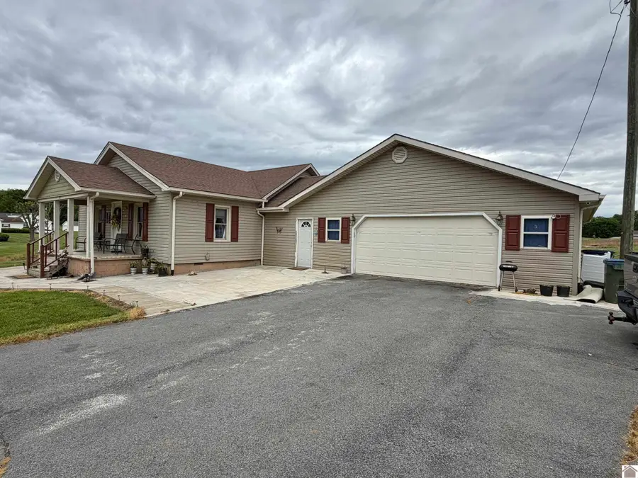285 Huie Lane, Mayfield, KY 42066 - #2