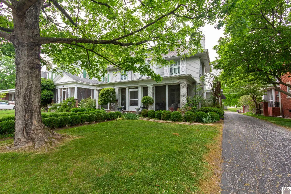 2001 Jefferson St., Paducah, KY 42001 - #1