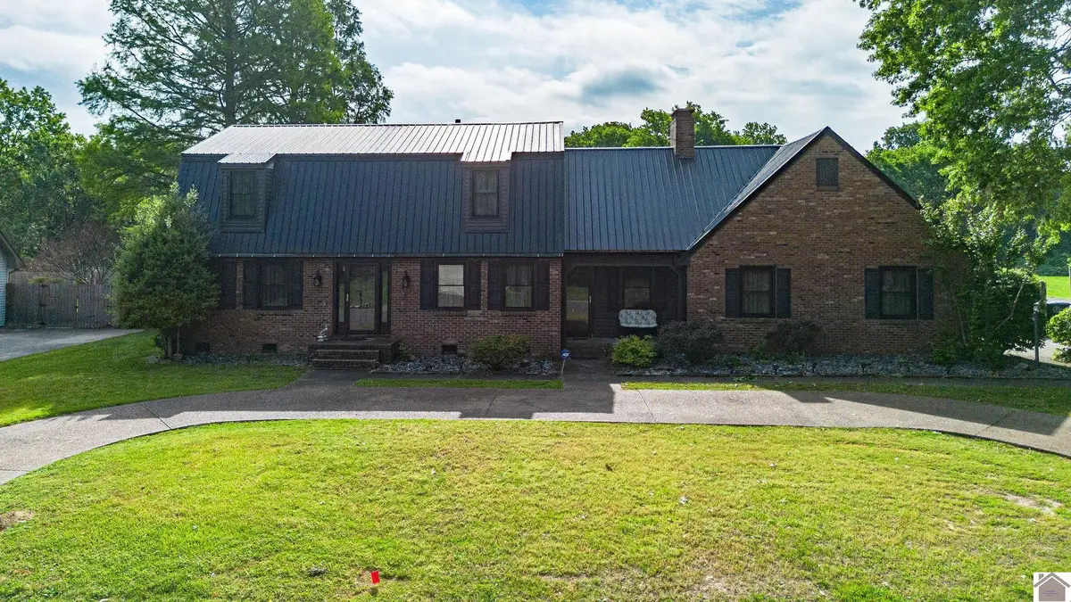 2020 Natchez Lane, Paducah, KY 42001 - #1