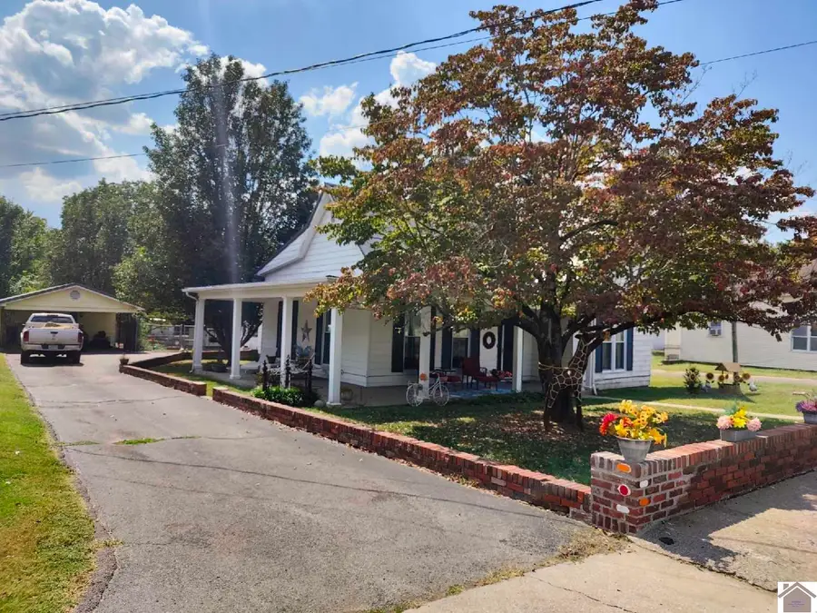 308 W Bellville, Marion, KY 42064 - #2