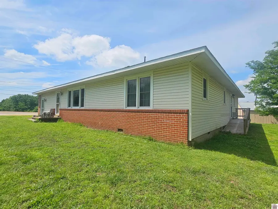 104 Cherry Laurel Lane, Hickman, KY 42050 - #2