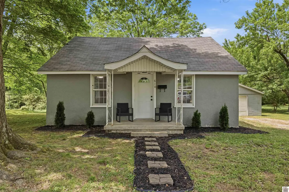 610 Broad Street, Murray, KY 42071 - #1