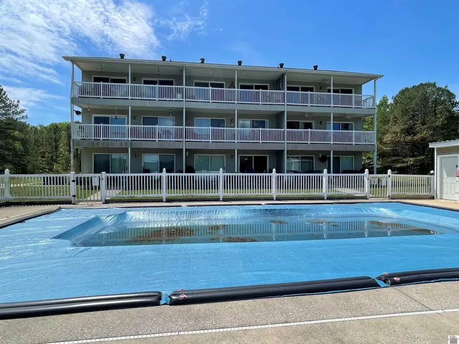 88 Deer Lake Lane, Unit 2, Murray, KY 42071 - #3