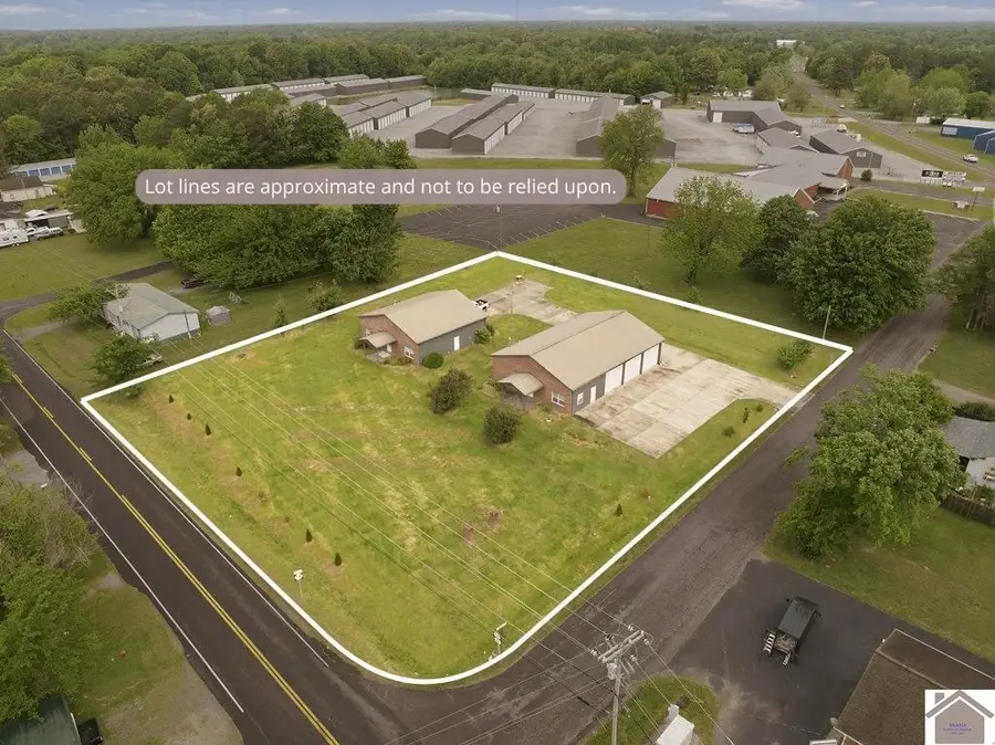 2331 Benton Briensburg Rd, Benton, KY 42025 - #3