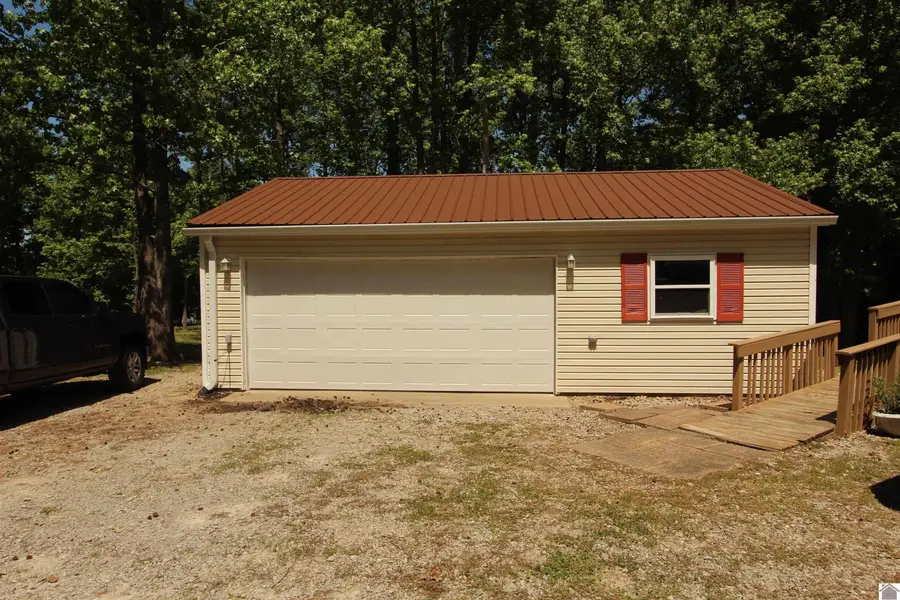 372 Saratoga Heights Rd., Eddyville, KY 42038 - #3