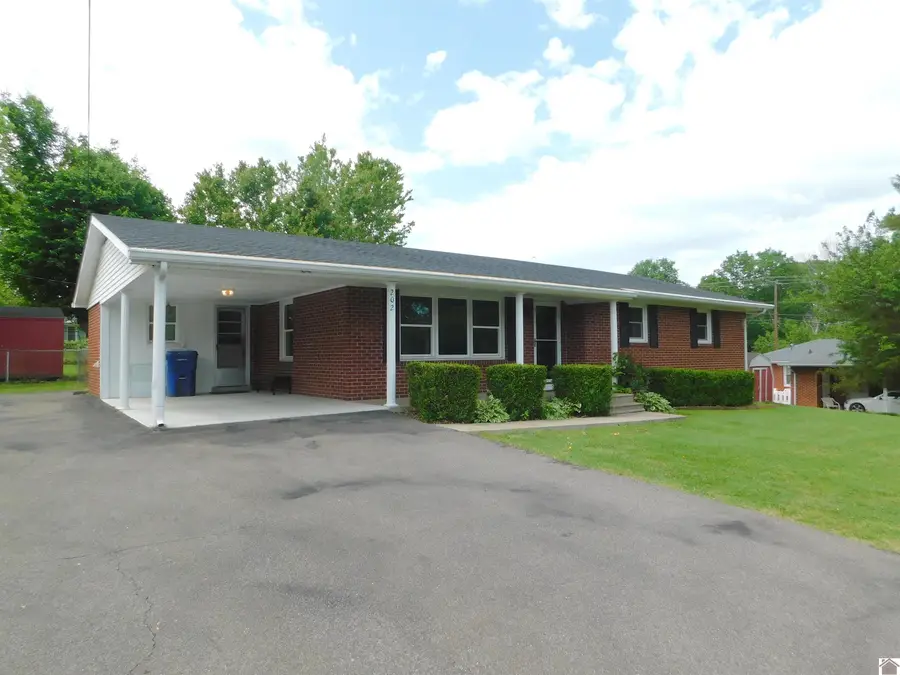 202 E. 19th St., Benton, KY 42025 - #3