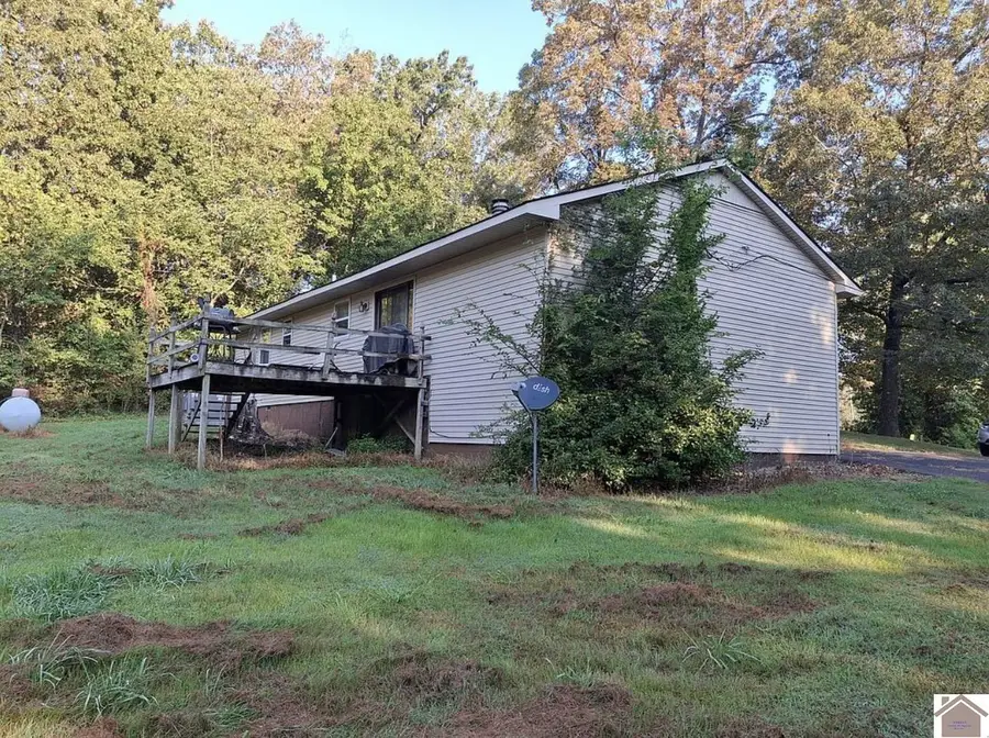 2140 Krebs Station Rd, Paducah, KY 42003 - #2