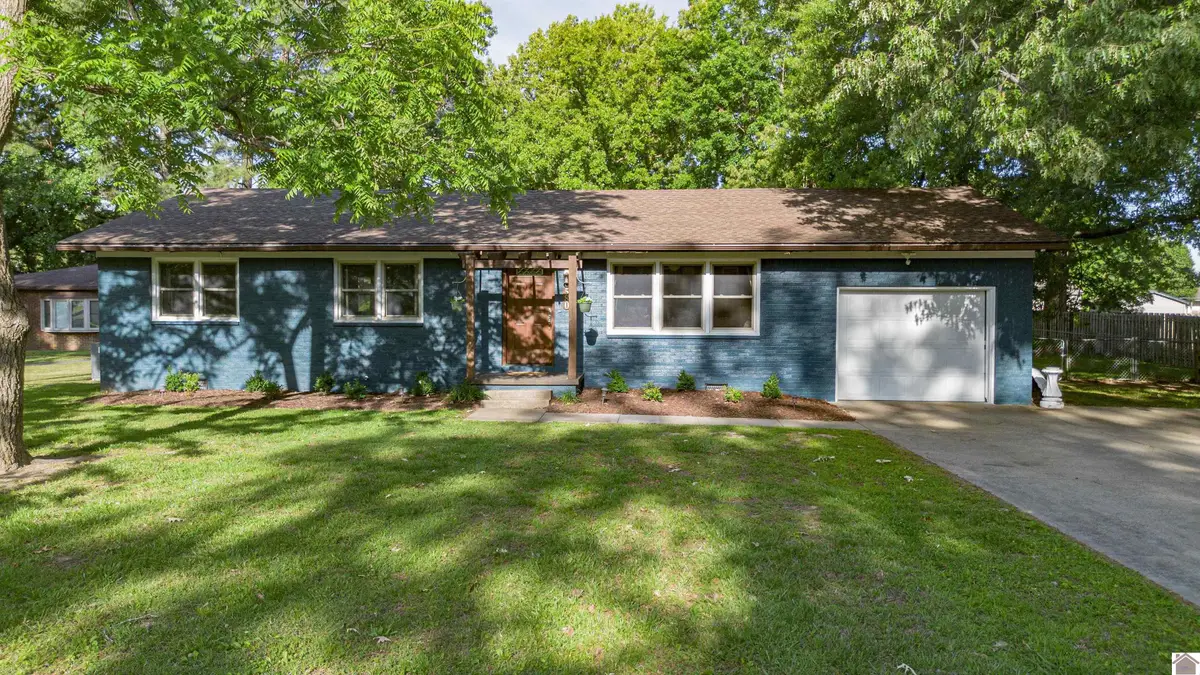 580 Oakland Circle, Paducah, KY 42003 - #1