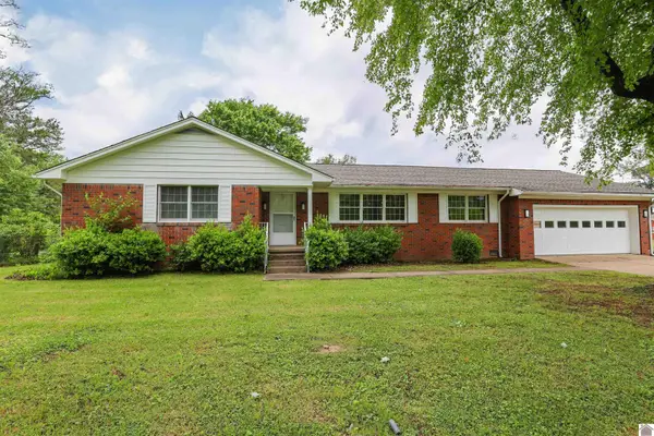 5861 Kathy Drive, Paducah, KY 42003